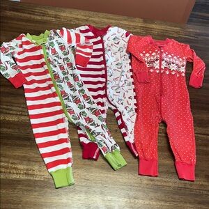 3 Hanna Andersson 18-24m  sleepers - Grinch - snoopy